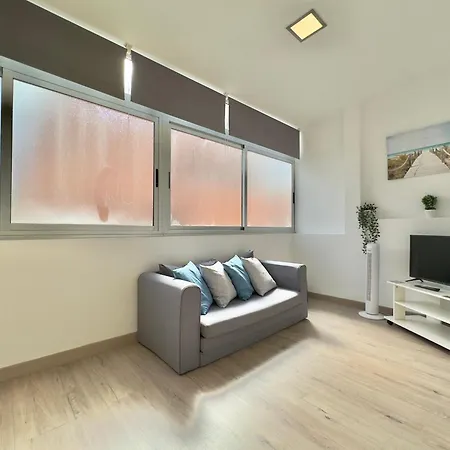 Comodo Rinconcito En Puerto *